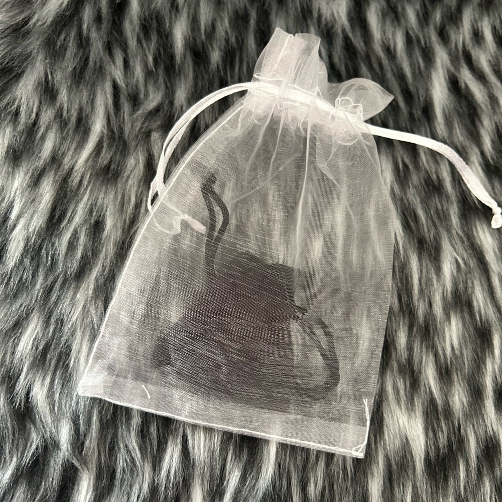 Leroi Swarovski Naval Piercing - image 4